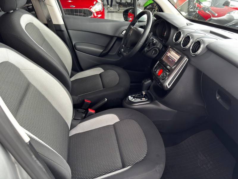 CITROËN - C3 - 2016/2017 - Prata - R$ 54.000,00