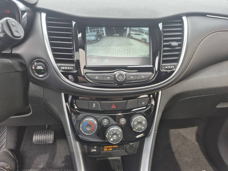 CHEVROLET - TRACKER - 2018/2019 - Cinza - R$ 91.000,00