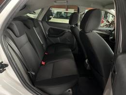 FORD - FOCUS - 2011/2012 - Branca - R$ 44.900,00