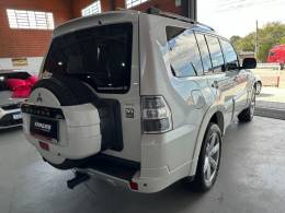 MITSUBISHI - PAJERO FULL - 2014/2014 - Branca - R$ 138.000,00