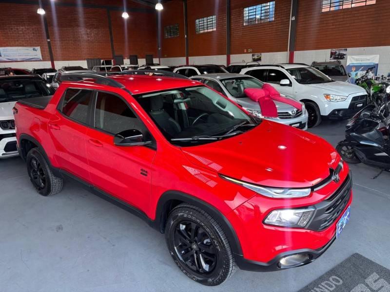 FIAT - TORO - 2019/2019 - Vermelha - R$ 107.000,00