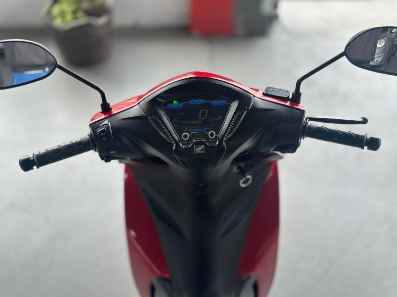 HONDA - BIZ 125 - 2020/2020 - Vermelha - R$ 16.200,00