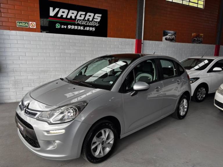 CITROËN - C3 - 2016/2017 - Prata - R$ 54.000,00