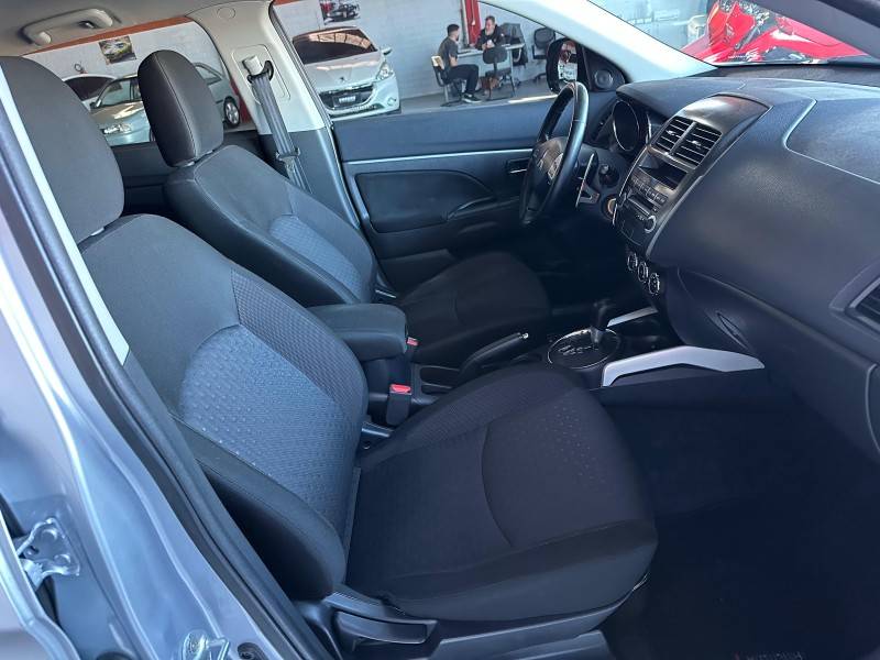 MITSUBISHI - ASX - 2011/2012 - Prata - R$ 59.000,00