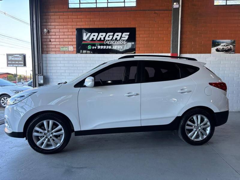 HYUNDAI - IX35 - 2016/2017 - Branca - R$ 84.000,00