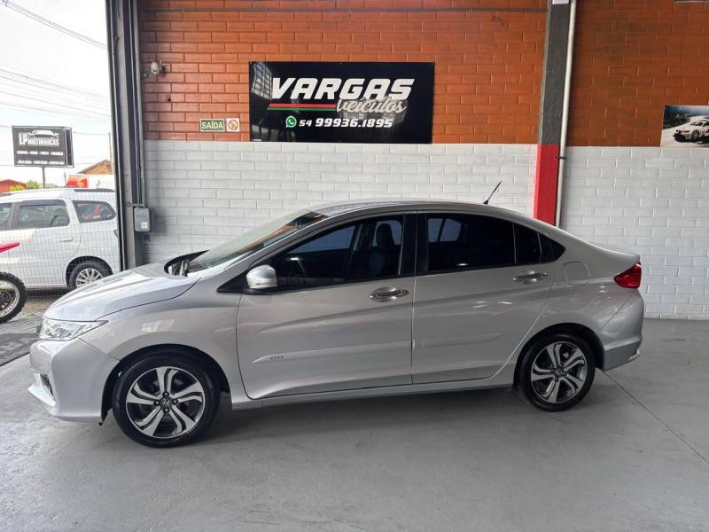 HONDA - CITY - 2015/2015 - Prata - R$ 69.000,00