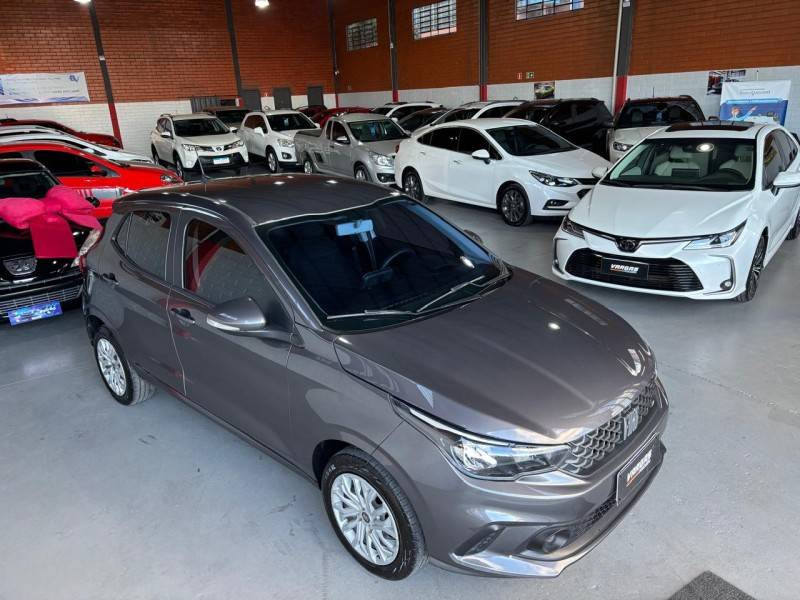FIAT - ARGO - 2022/2022 - Cinza - R$ 62.000,00