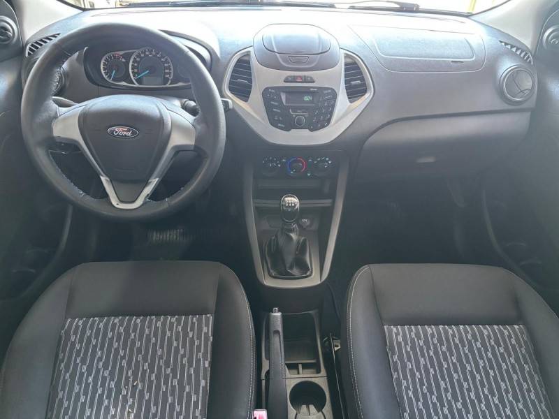 FORD - KA - 2017/2018 - Vermelha - R$ 44.000,00