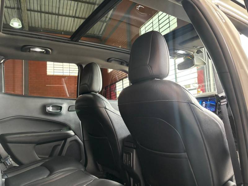 JEEP - COMPASS - 2021/2021 - Branca - R$ 135.000,00