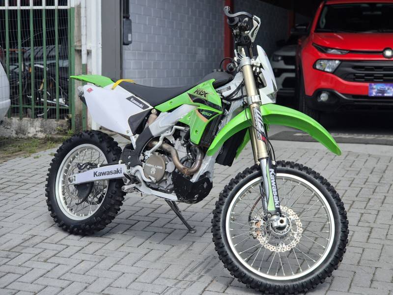 KAWASAKI - KLX 450R - 2022/2022 - Verde - R$ 40.000,00