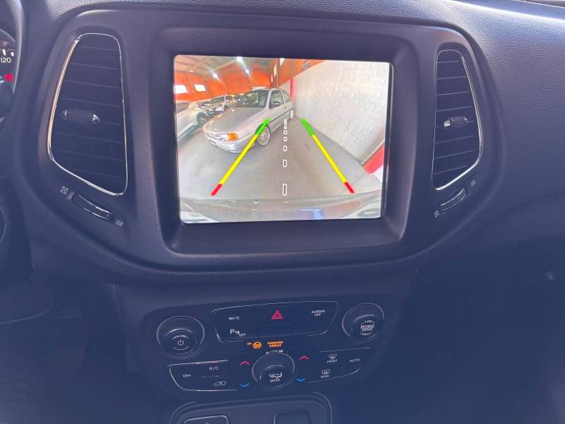 JEEP - COMPASS - 2018/2018 - Cinza - R$ 90.000,00