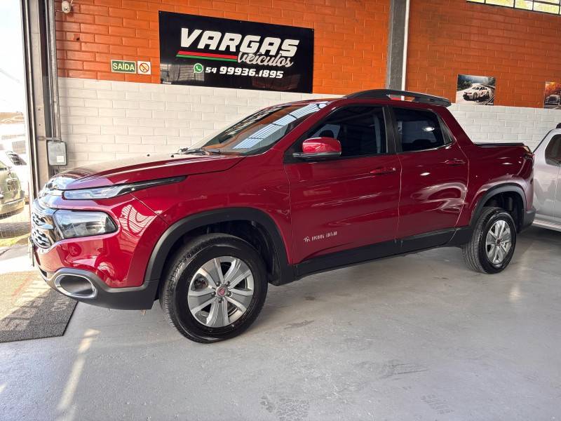 FIAT - TORO - 2016/2017 - Vermelha - R$ 87.000,00