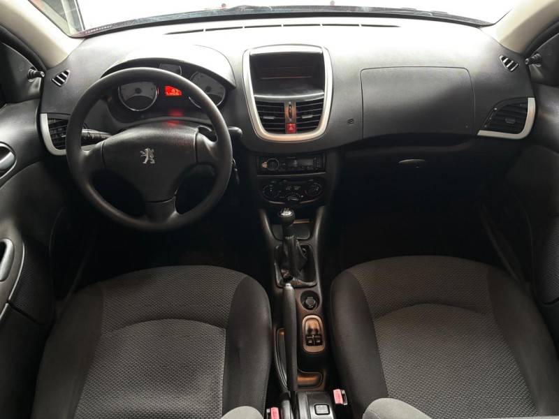 PEUGEOT - 207 - 2012/2013 - Vermelha - R$ 24.000,00