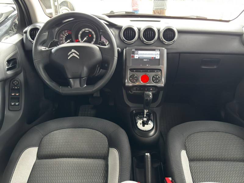 CITROËN - C3 - 2016/2017 - Prata - R$ 54.000,00