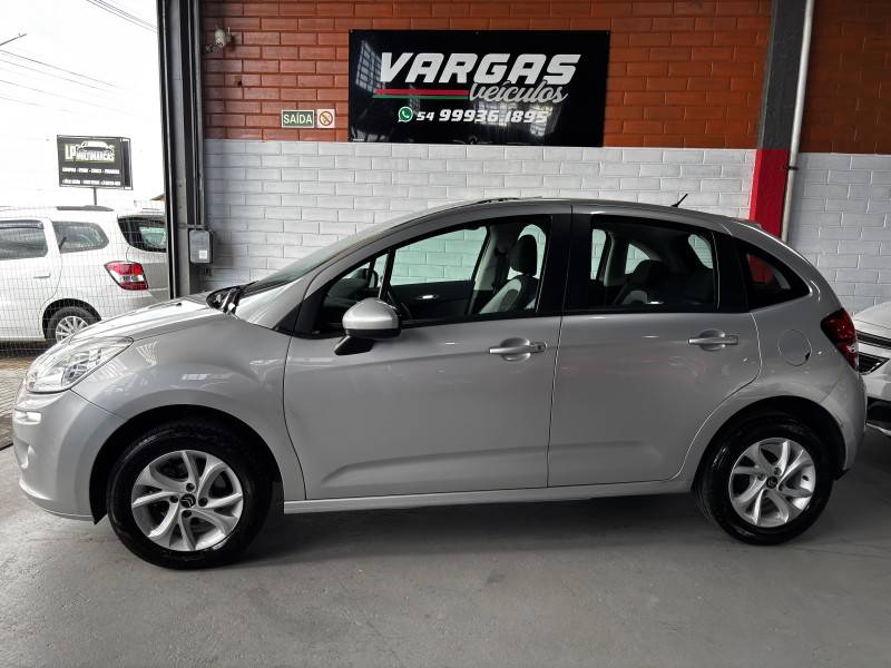 CITROËN - C3 - 2016/2017 - Prata - R$ 54.000,00
