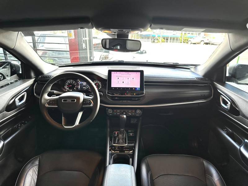 JEEP - COMPASS - 2021/2022 - Branca - R$ 132.000,00