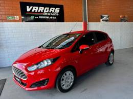 FORD - FIESTA - 2017/2017 - Vermelha - R$ 53.000,00