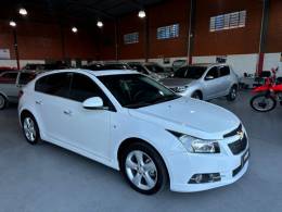CHEVROLET - CRUZE - 2014/2014 - Branca - R$ 75.000,00