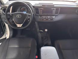TOYOTA - RAV4 - 2013/2013 - Branca - R$ 81.000,00