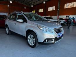 PEUGEOT - 2008 - 2016/2017 - Prata - R$ 59.000,00