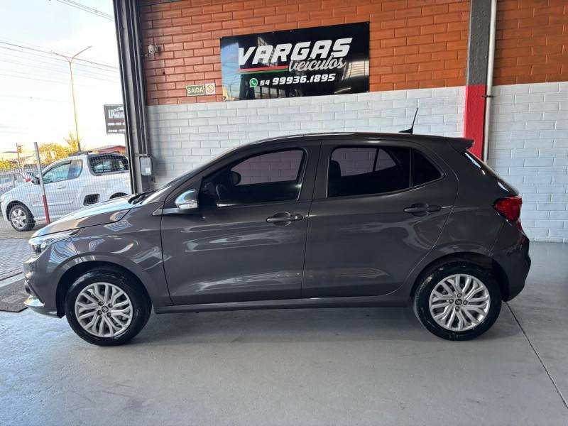 FIAT - ARGO - 2022/2022 - Cinza - R$ 62.000,00
