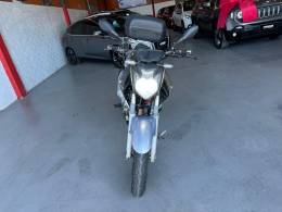 YAMAHA - FAZER - 2009/2010 - Prata - R$ 11.900,00