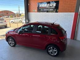 CITROËN - C3 - 2013/2014 - Vermelha - R$ 39.000,00