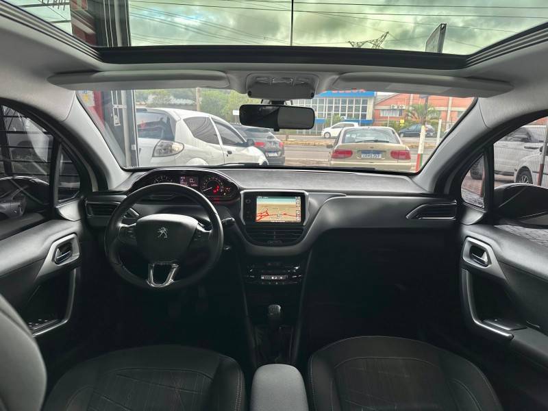 PEUGEOT - 208 - 2013/2013 - Branca - R$ 46.000,00