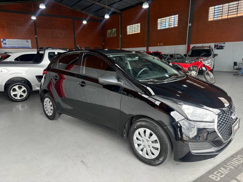 HYUNDAI - HB20 - 2018/2019 - Preta - R$ 54.900,00