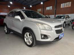 CHEVROLET - TRACKER - 2013/2014 - Prata - R$ 70.000,00