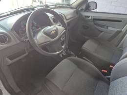 CHEVROLET - PRISMA - 2011/2012 - Branca - R$ 32.000,00