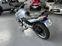 YAMAHA - FAZER - 2009/2010 - Prata - R$ 12.000,00