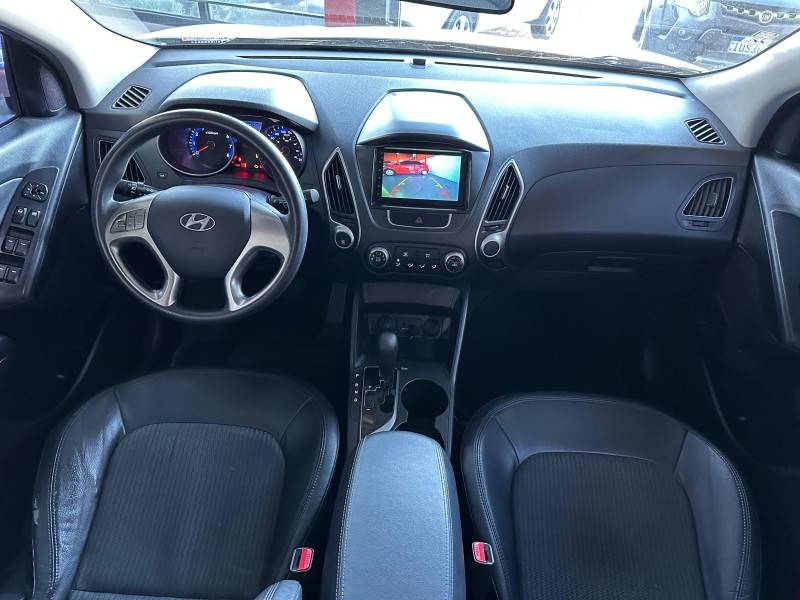 HYUNDAI - IX35 - 2011/2012 - Prata - R$ 63.000,00