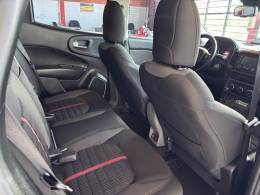 FIAT - TORO - 2016/2017 - Vermelha - R$ 87.000,00