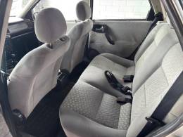 CHEVROLET - VECTRA - 2005/2005 - Prata - R$ 32.900,00