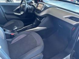 PEUGEOT - 2008 - 2016/2017 - Prata - R$ 59.000,00