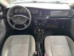 CHEVROLET - VECTRA - 2005/2005 - Prata - R$ 32.900,00