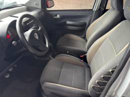 VOLKSWAGEN - CROSSFOX - 2008/2009 - Prata - R$ 37.000,00