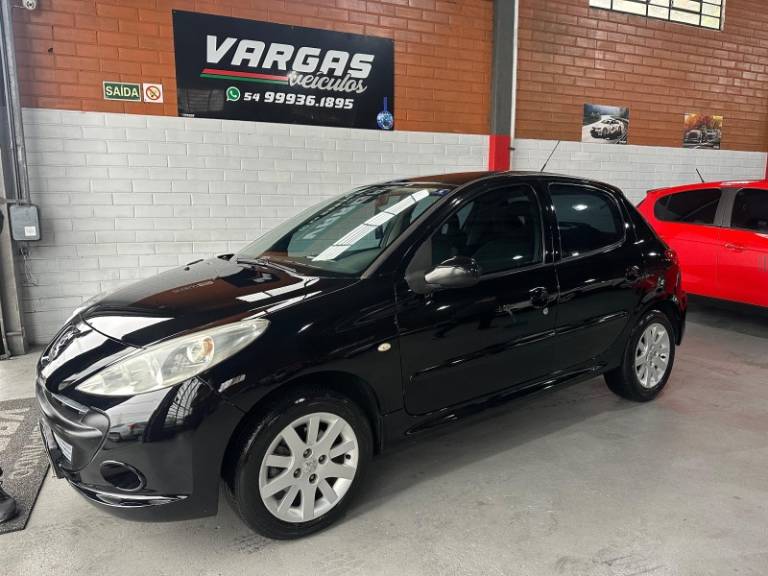 PEUGEOT - 207 - 2009/2010 - Preta - R$ 24.000,00