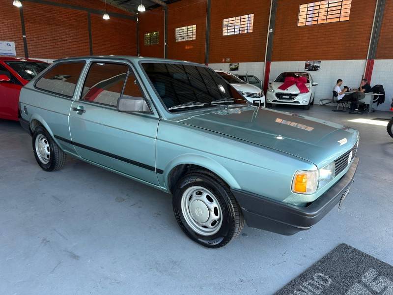 VOLKSWAGEN - GOL - 1991/1992 - Azul - R$ 15.900,00