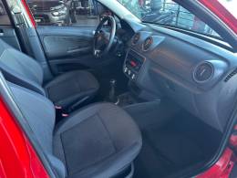 VOLKSWAGEN - VOYAGE - 2013/2013 - Vermelha - R$ 41.000,00