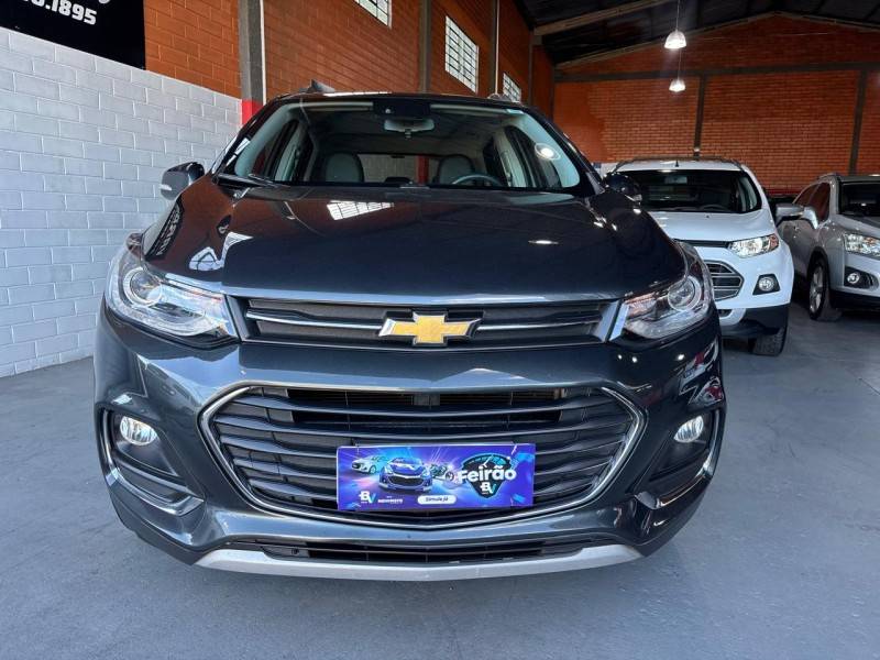 CHEVROLET - TRACKER - 2018/2019 - Cinza - R$ 91.000,00