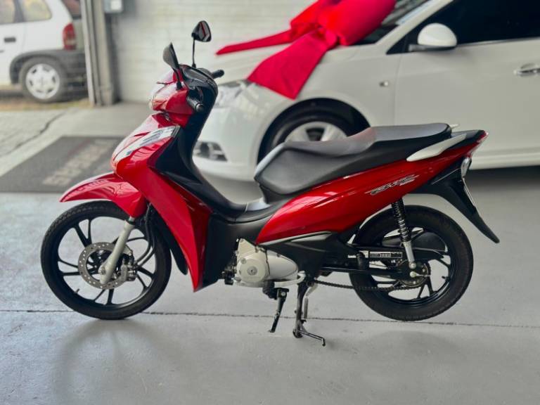 HONDA - BIZ 125 - 2020/2020 - Vermelha - R$ 16.200,00