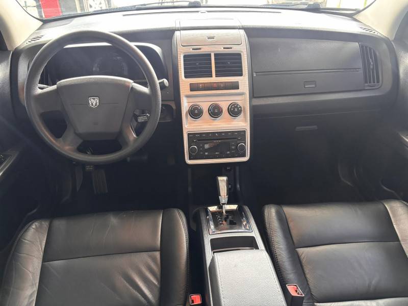 DODGE - JOURNEY - 2010/2010 - Prata - R$ 45.000,00
