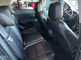 CHEVROLET - TRACKER - 2018/2019 - Cinza - R$ 91.000,00
