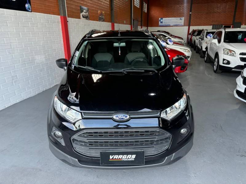 FORD - ECOSPORT - 2012/2013 - Preta - R$ 56.000,00