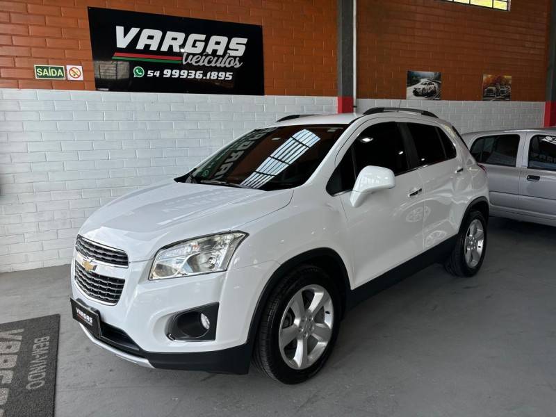 CHEVROLET - TRACKER - 2015/2015 - Branca - R$ 69.000,00
