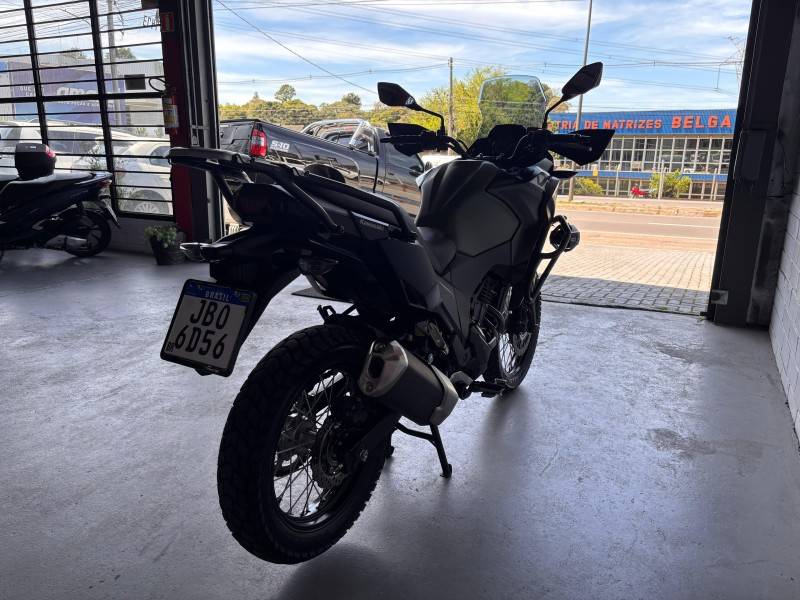 KAWASAKI - VERSYS 300X TOURER - 2022/2022 - Verde - R$ 32.000,00