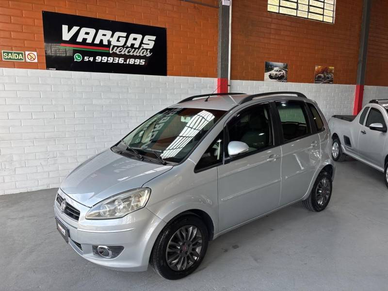 FIAT - IDEA - 2010/2011 - Prata - R$ 29.000,00